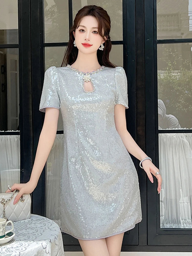 Sparkling Short-sleeve Silver Sequin Party Dress