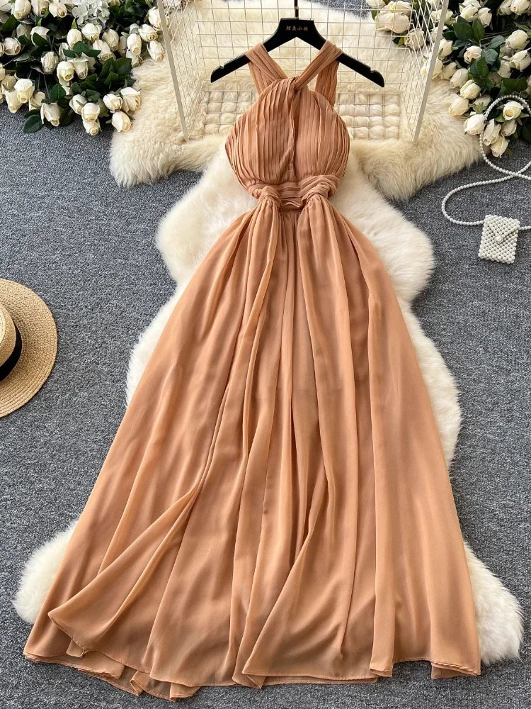 Sleeveless Chiffon Maxi Dress With Pleated Design